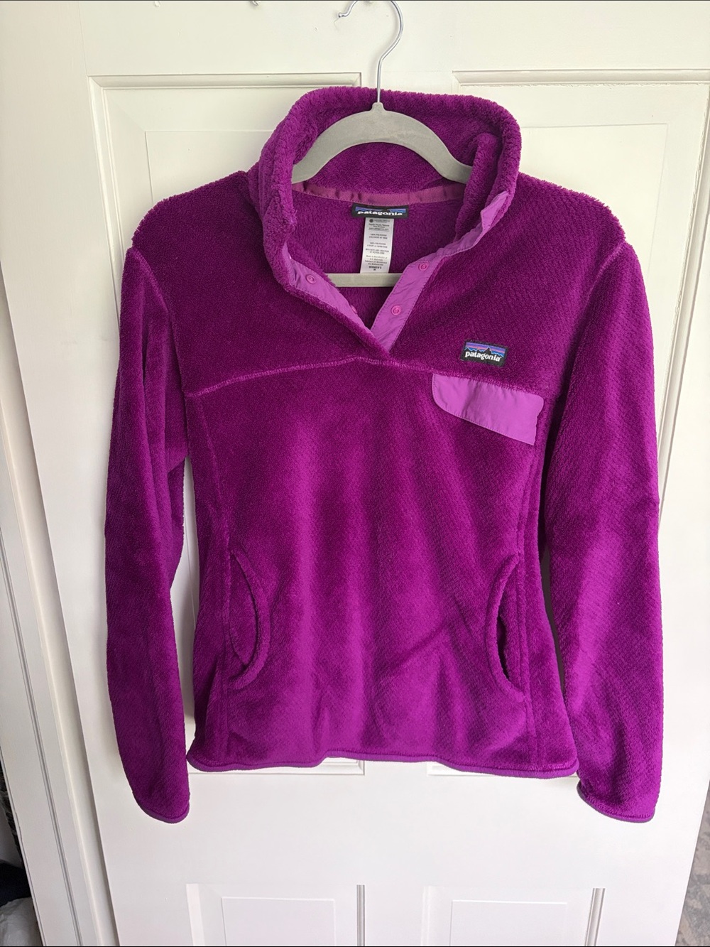 Patagonia Bright Purple Fleece Pullover